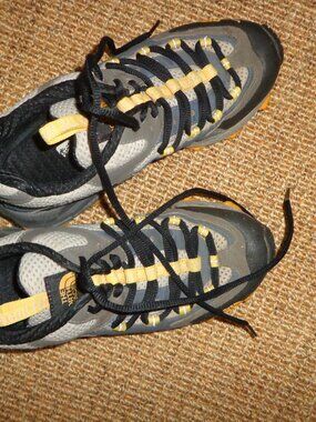 The North Face Women's Sneakers Size 6M Padded Sole Lace Ties